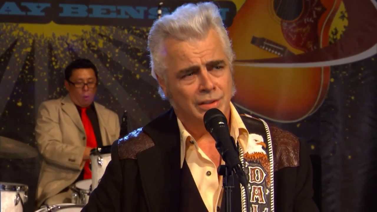 Dale Watson Performs 