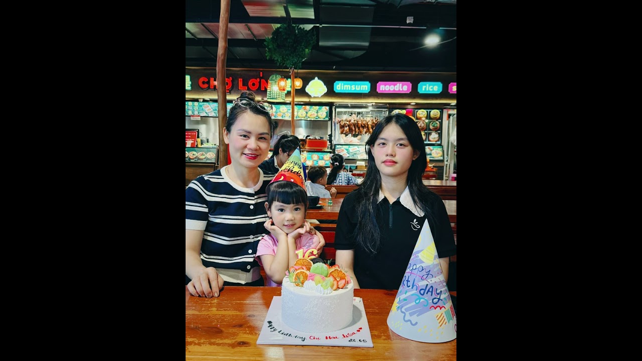 Thanh xuân mẹ gửi lại