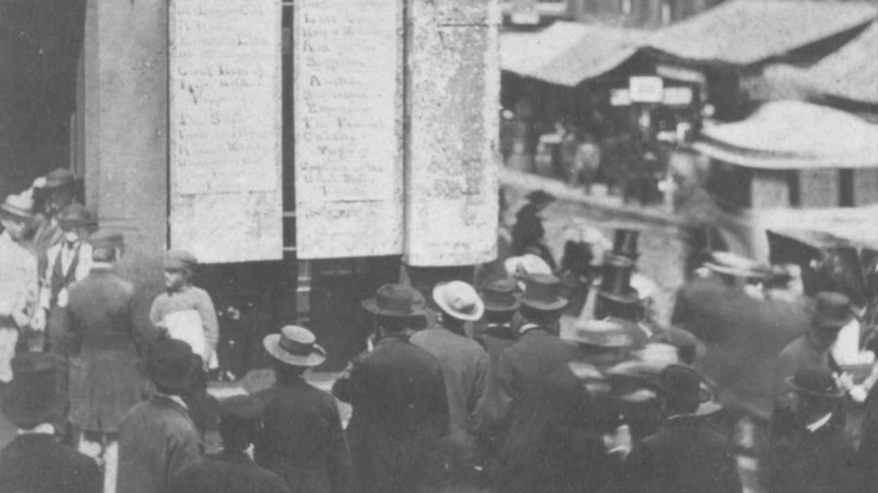 Animated Stereoscopic Photos of Headline Boards at the New York Evening Post Building in NYC (1864)