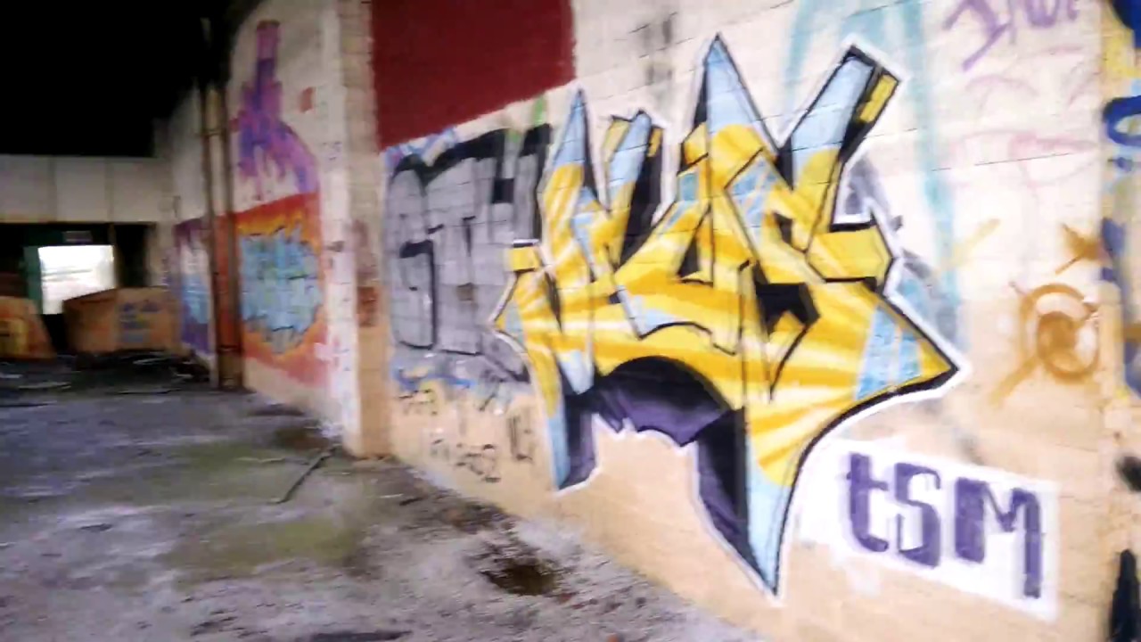 Exploring Abandoned Factory (East Cowes, Isle of Wight)
