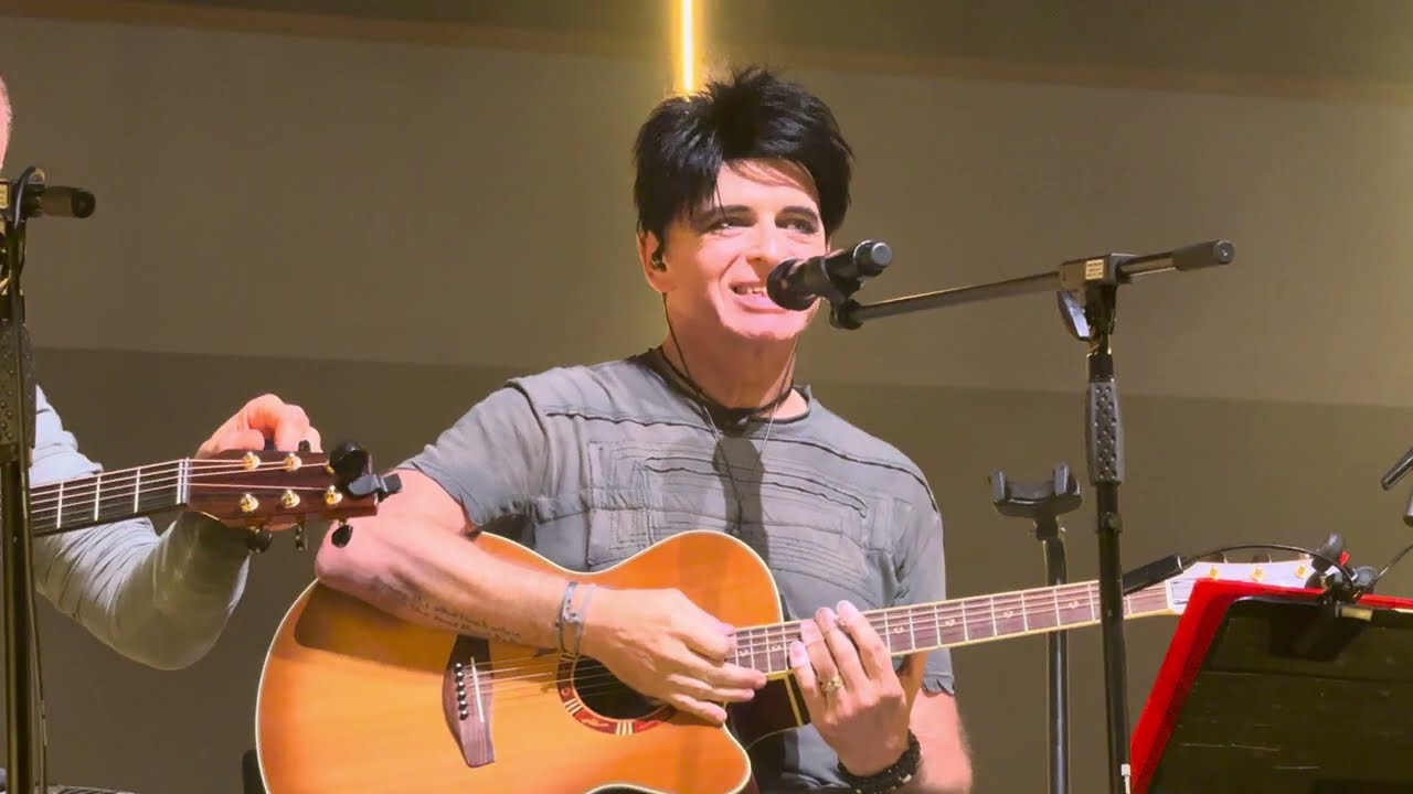 Gary Numan Acoustic Tour - Birmingham Town Hall - Cars