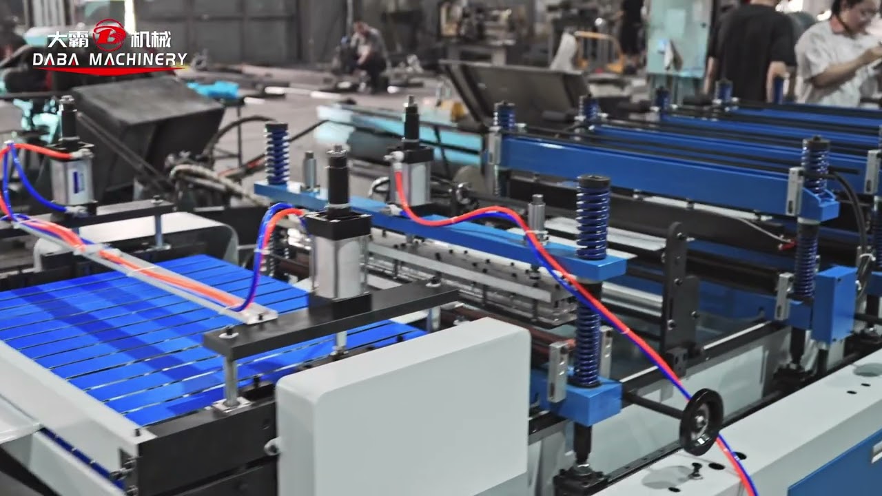 Fully automatic EPE foam and bubble film bag-making