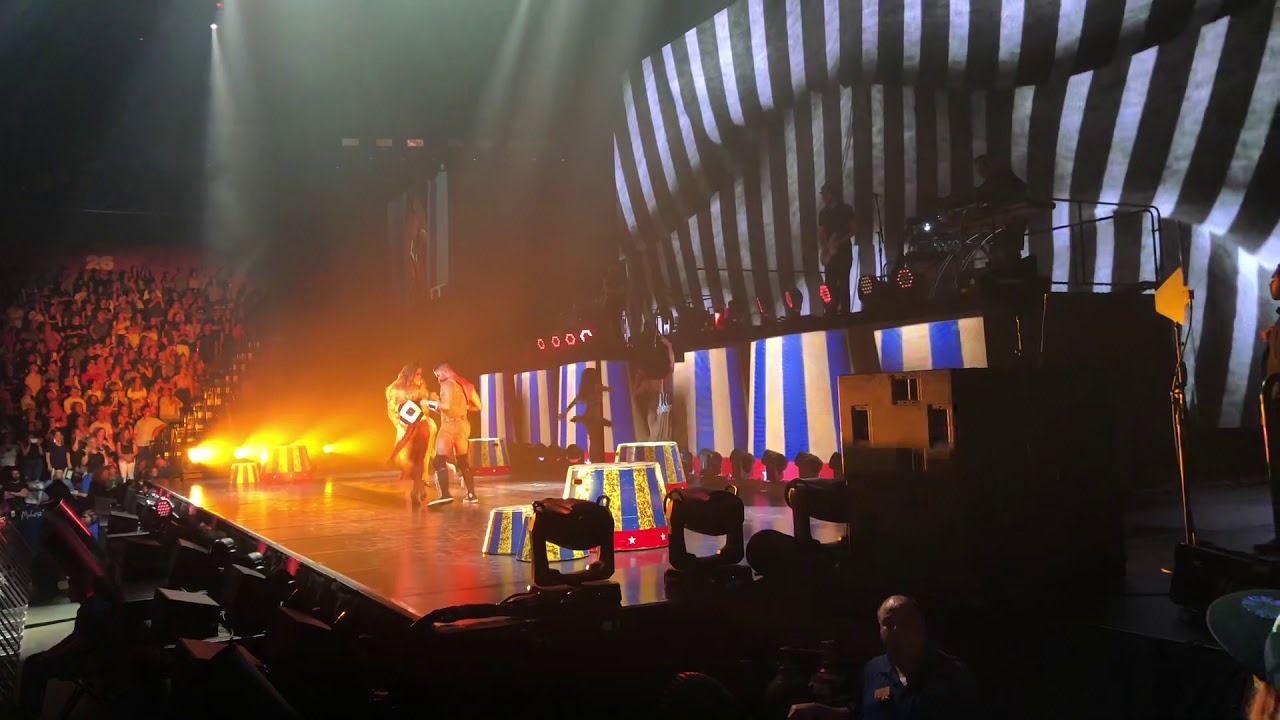 Britney Spears - Circus - Piece of Me Tour 2018 - Mohegan Sun Arena