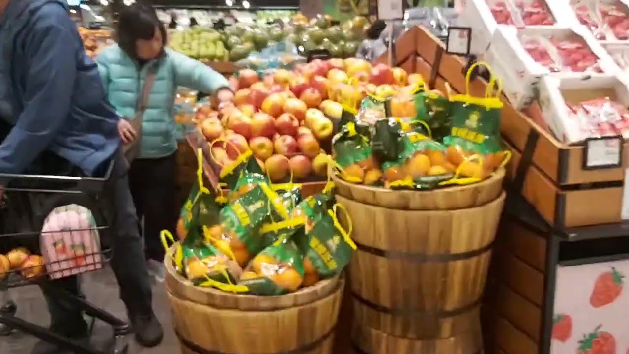 Hong Kong Market Place Grocery time..