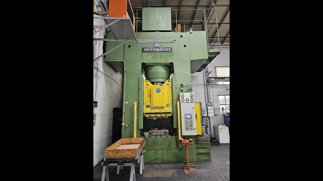 Prasa hydrauliczna DIEFFENBACHER PO-F 1250 A