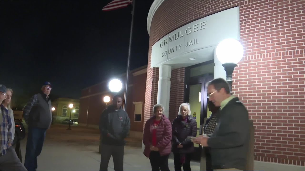 Okmulgee community gathers for prayer vigil after deputies shot
