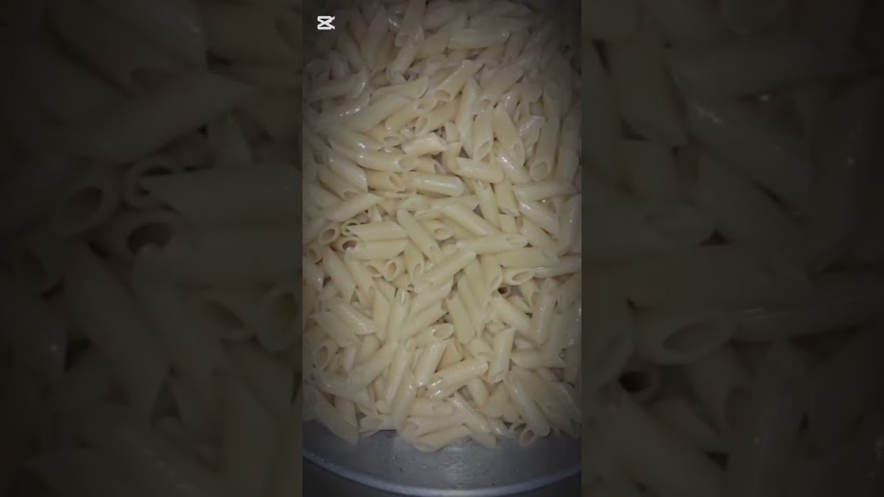 مكرونه بشاميل خفيفه جدا بدون تحمير دقيق والطعم حوار