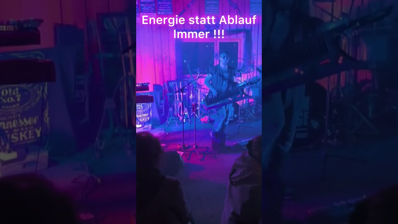Epic Synthwave Jam: Requiem by Sannerkeys - Sax and Keytar Live #synthwave #retrowave #sannerkeys