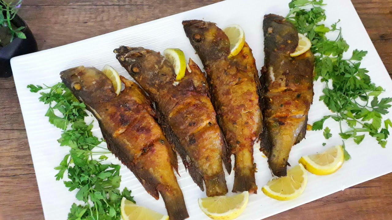 السمك المقلي على طريقة المطاعم 😋 مع سر القرمشة و التتبيلة اللذيذة 😍 #سهل #سمك #مقرمش 