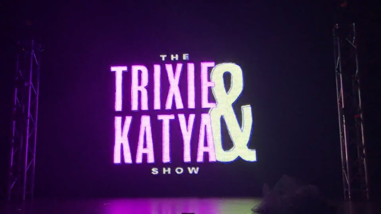 The Trixie & Katya Show Live Preview at HallowUNHhhh Boston