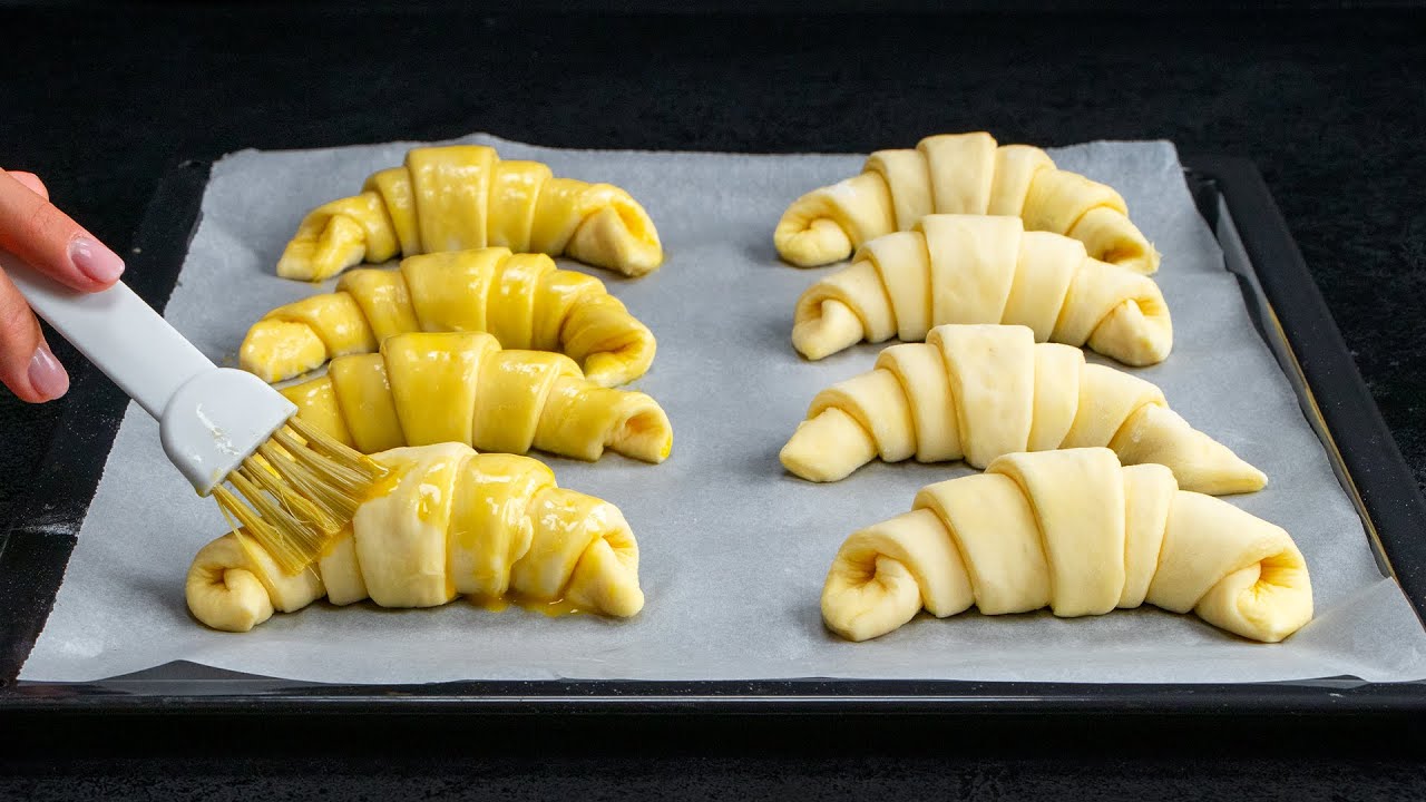 Je ne salive que lorsque vous prononcez leur nom: LES CROISSANTS| Savoureux.tv