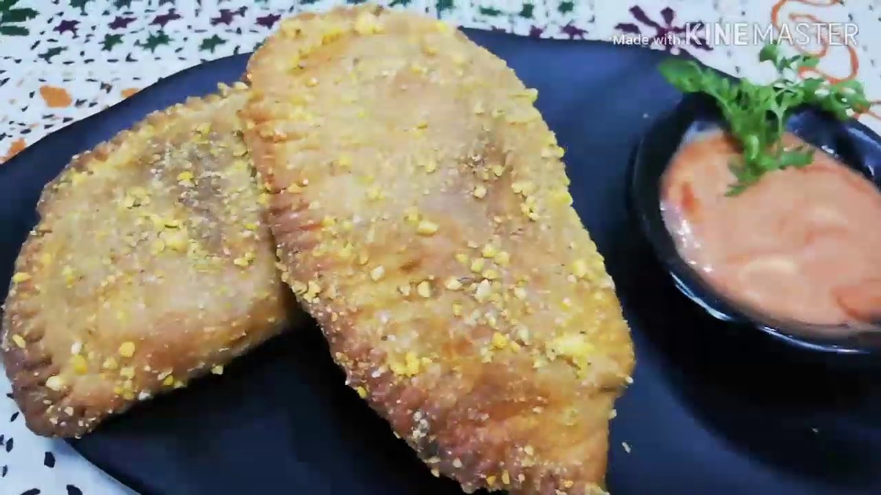 How to make chicken calzone pocket at home