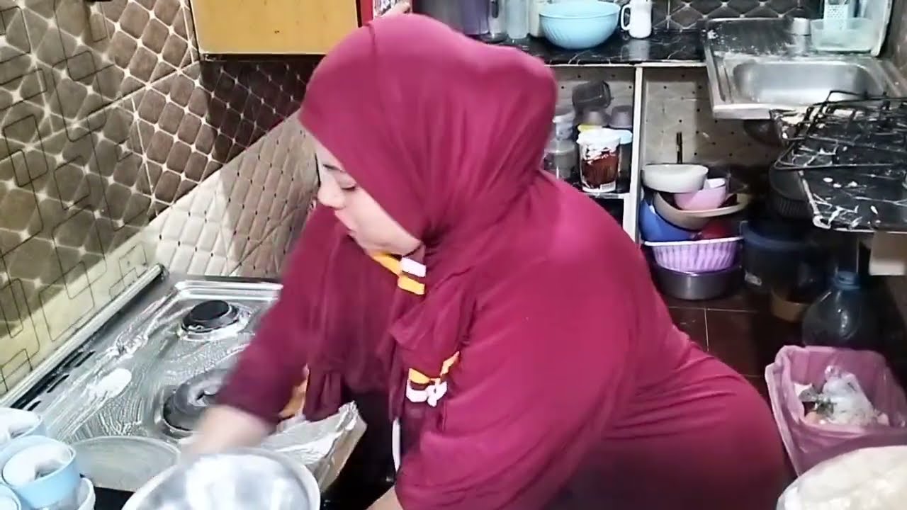 روتين قبل فطار رمضان.. غسيل البوتاجاز وتلميع الرخام ومسح أرضية المطبخ رجعته يبرق ✨