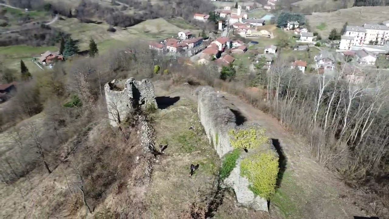 DJI MINI 2 SE : Ruderi Castello di Giusvalla  22 02 26