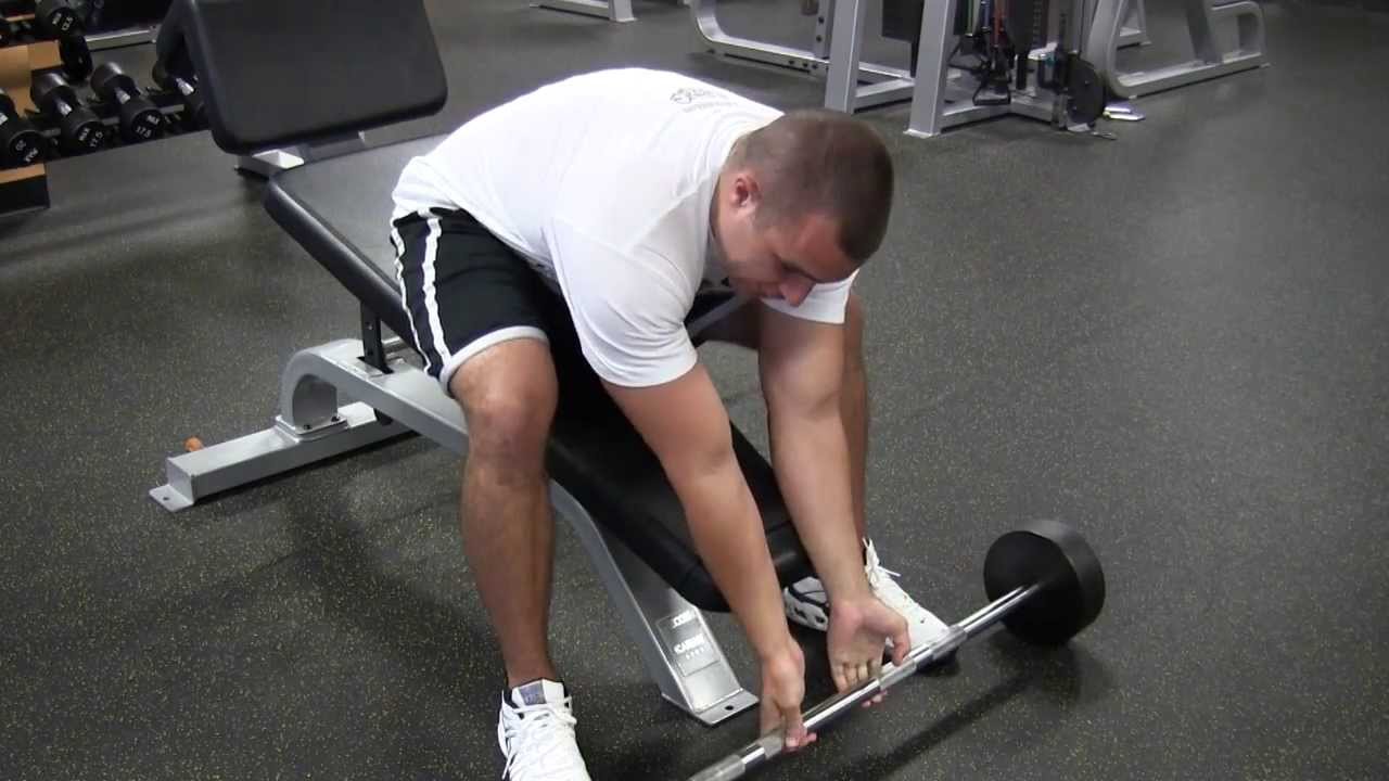 101 Pro Bodybuilding Tip: Decline Barbell Palms Up - Wrist Curls