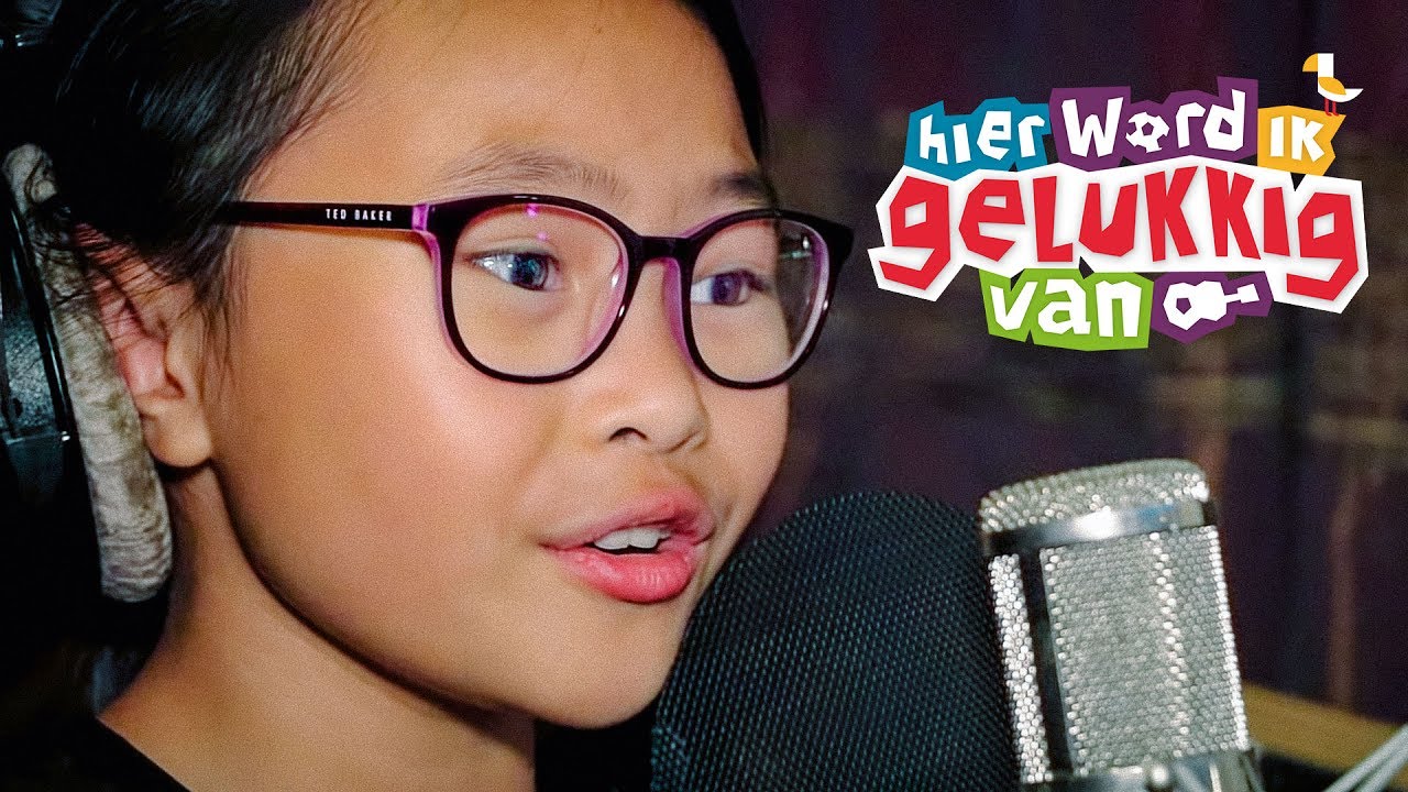 🎵Kinderen voor Kinderen - Hier word ik gelukkig van (Officiële videoclip met songtekst)