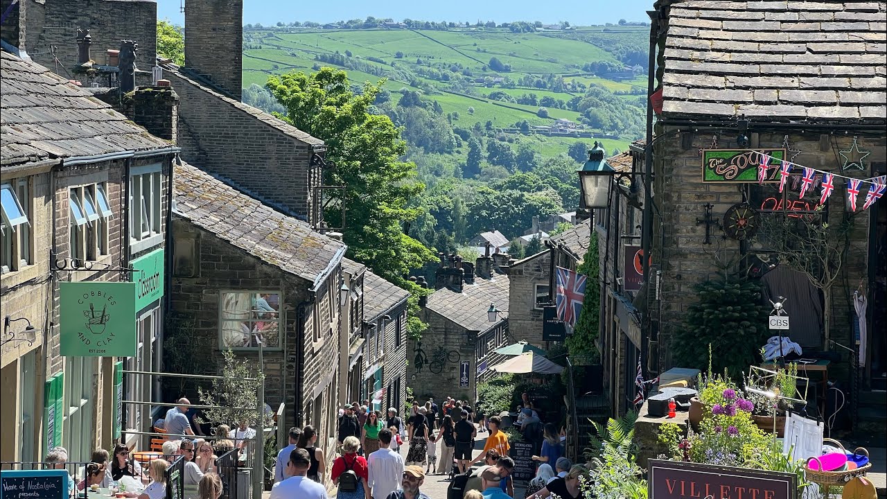 Haworth, Bront&euml; Country ~ The Most Magical Village in England 🏴󠁧󠁢󠁥󠁮󠁧󠁿