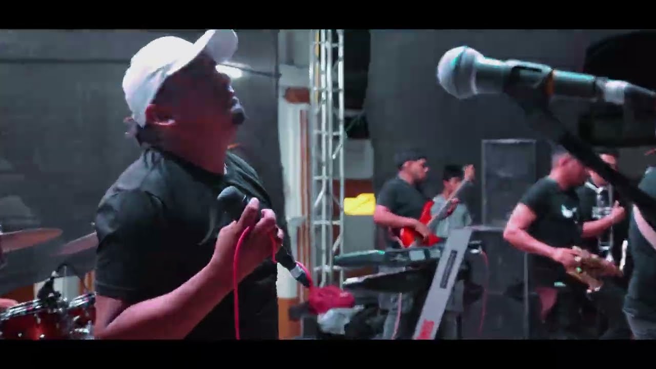Los Reymys - La Iguana / La Boda Del Huitlacoche (En Vivo Desde San Juan Colorado)