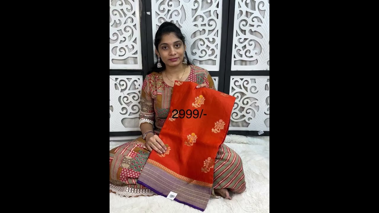 Each saree mention in the picture//9000375730