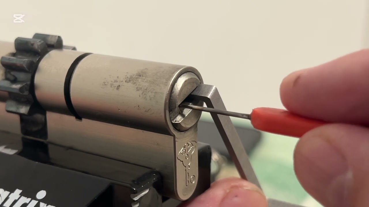 Вскрытие цилиндра Mul-T-Lock interactive +. Mul-T-Lock interactive + picked. #lockpicking #locksport