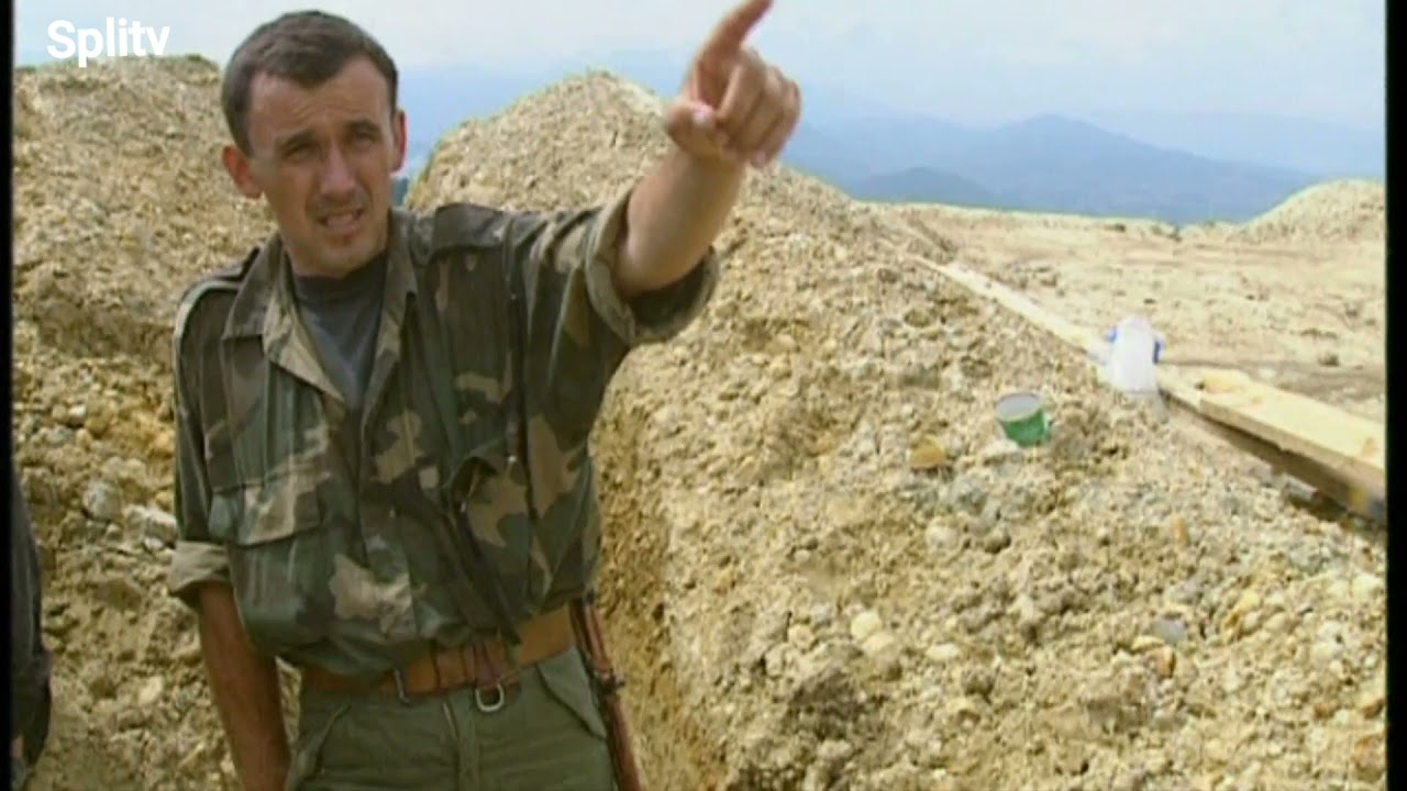 HVO - prva linija i rovovi 1993. negdje u okolici Travnika - Lašvanska dolina, Guča Gora...