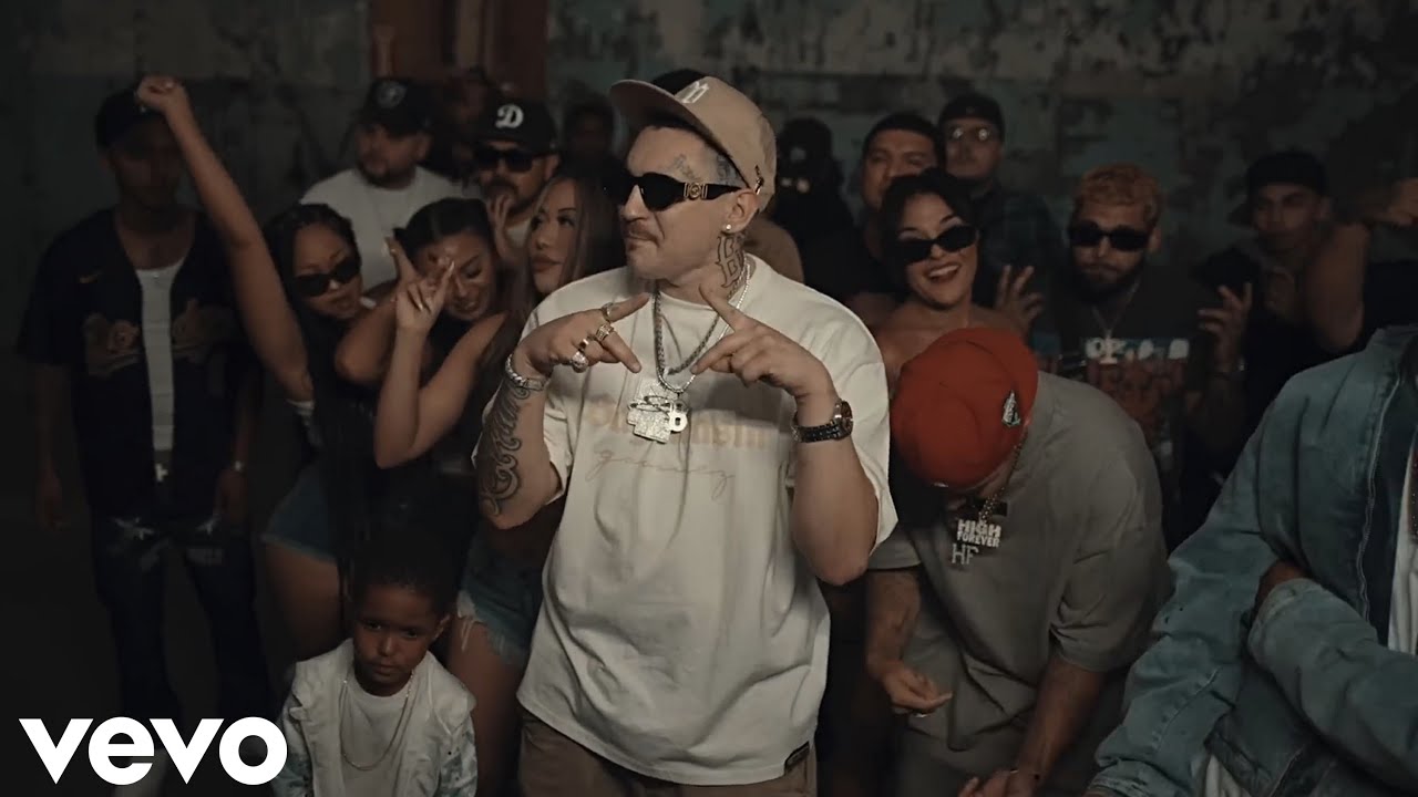 Shoreline Mafia ft. Rowdy Racks - We Be Working (Official Video)