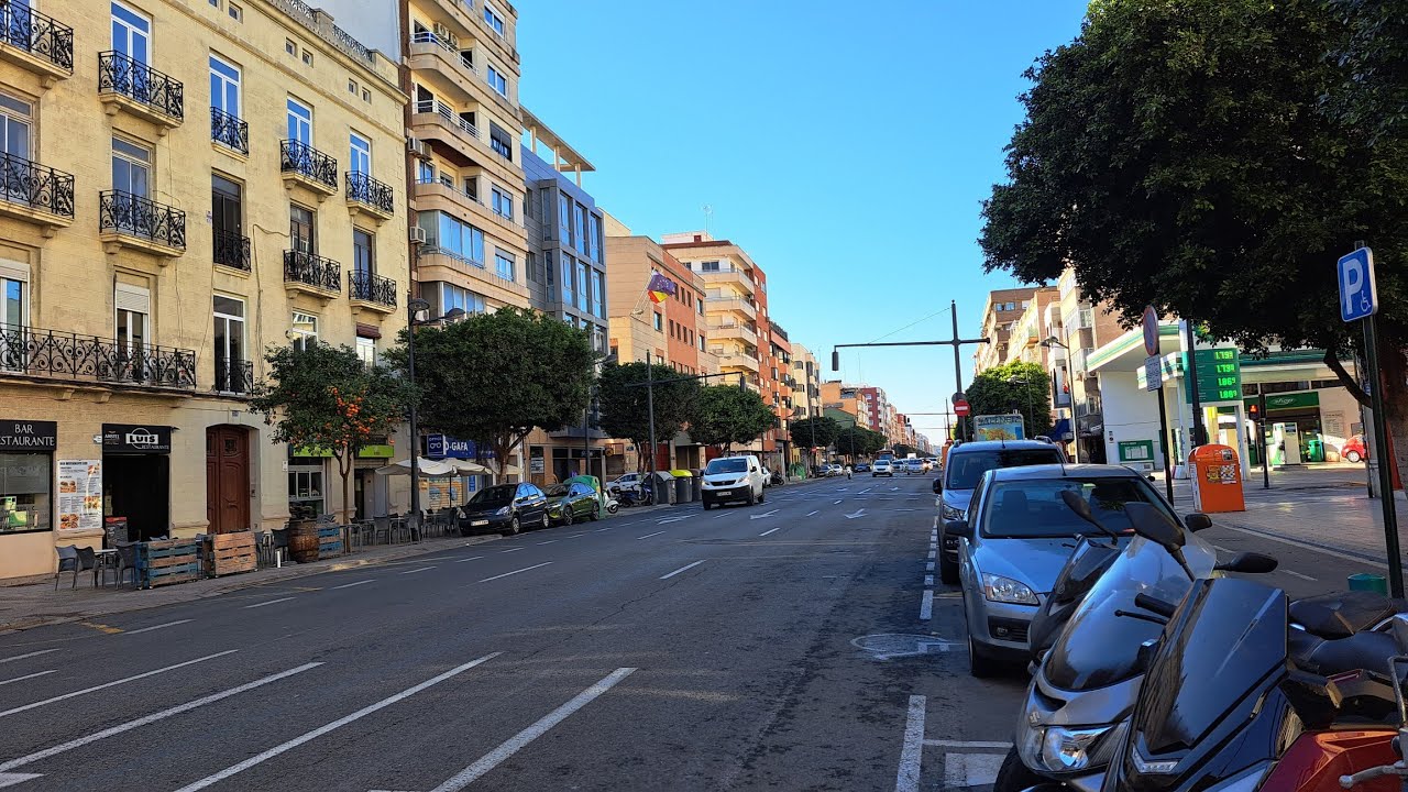 4k Walk in Avenida del Puerto, Valencia, Spain/ Nazaret🚶🏽‍♀️/ Walking tour Valencia