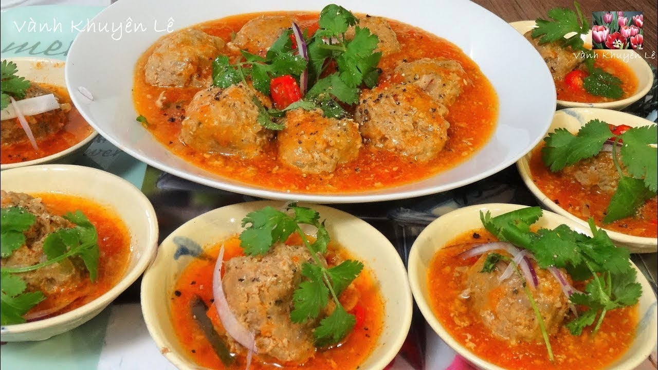 XÍU MẠI - Cách làm món Thịt viên Xíu Mại sốt Cà Chua kiểu Cổ truyền, Xíu Mại Bánh Mì by Vanh Khuyen