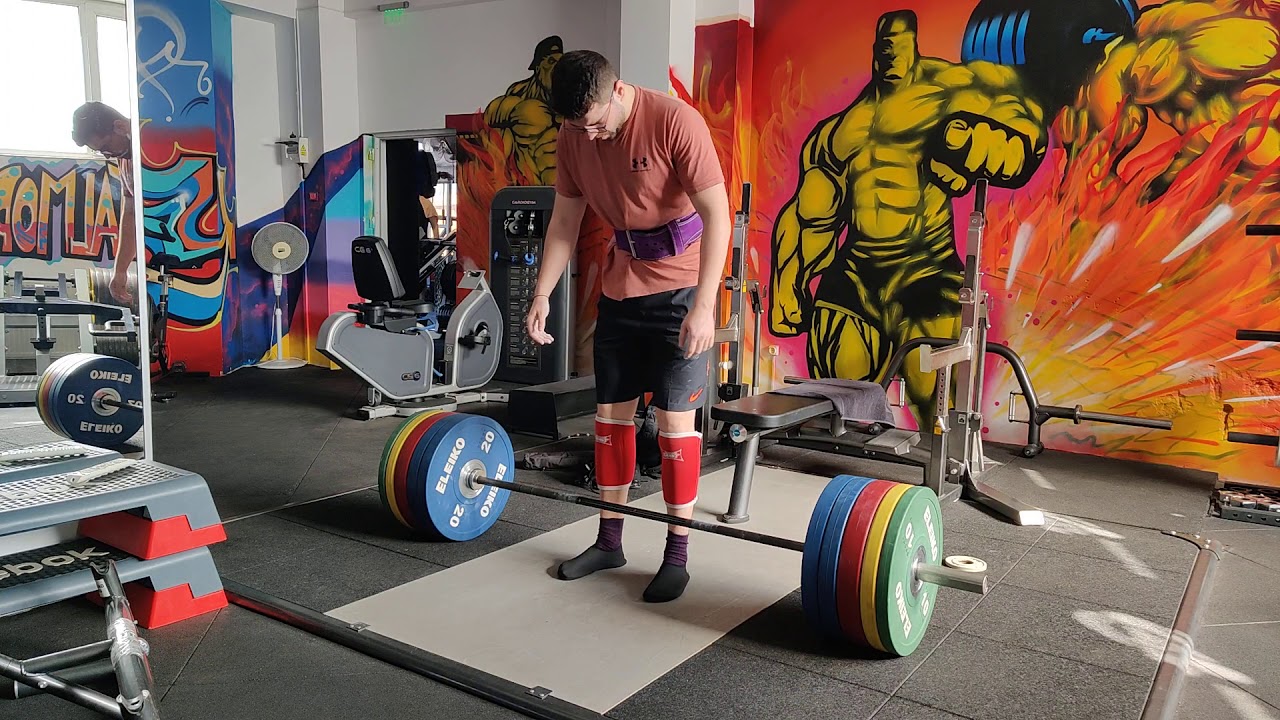 Deadlift attempt 1 200kg, 3rd March 2021