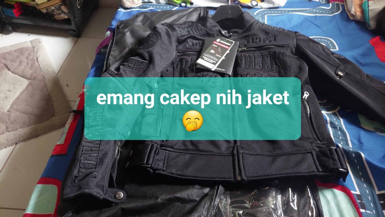 Lihat Lebih Dekat Jaket | Rabbit and Wheels | Destroy 2023