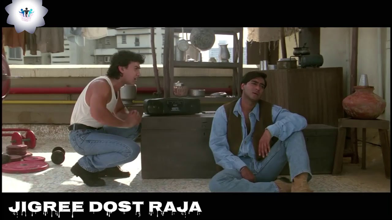 Amir Khan Ajay devgan bus train aur ladki best whatsapp status (Jigree dost)