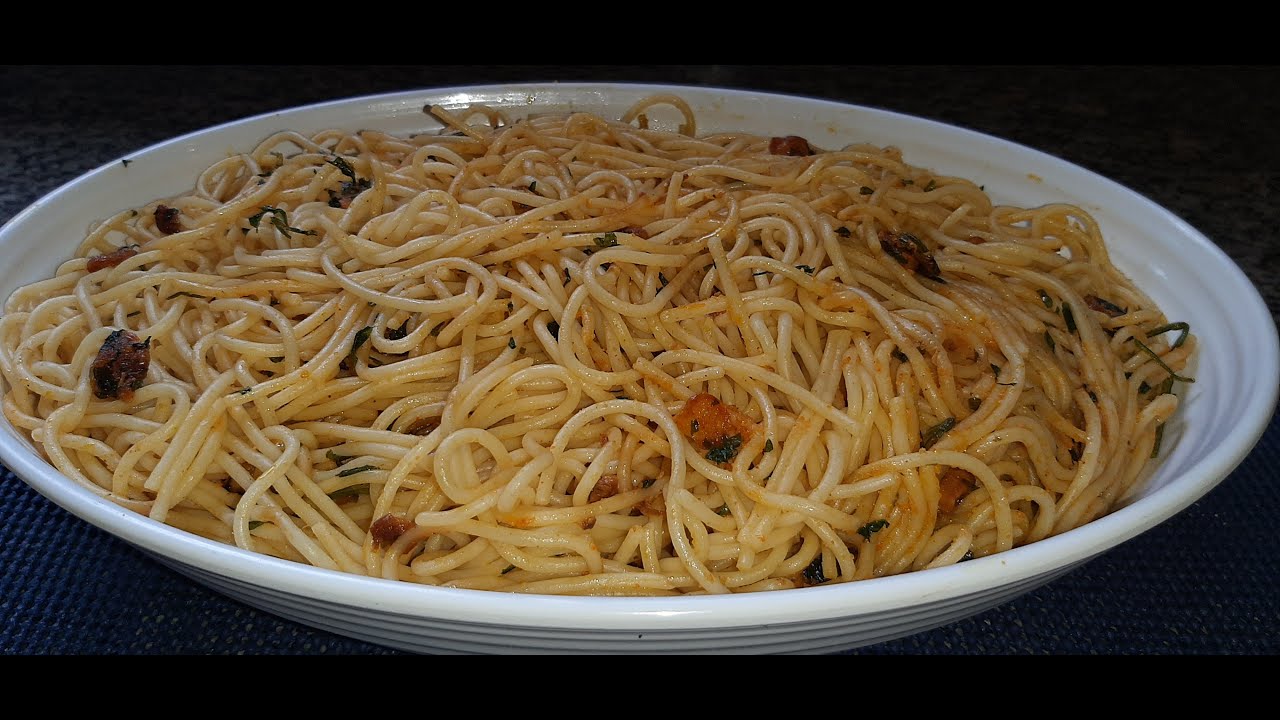 Macarrão Alho e Óleo - Receita super fácil e deliciosa