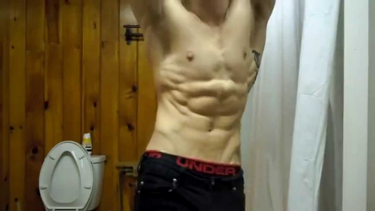 Blake Brisson - Ab Posing