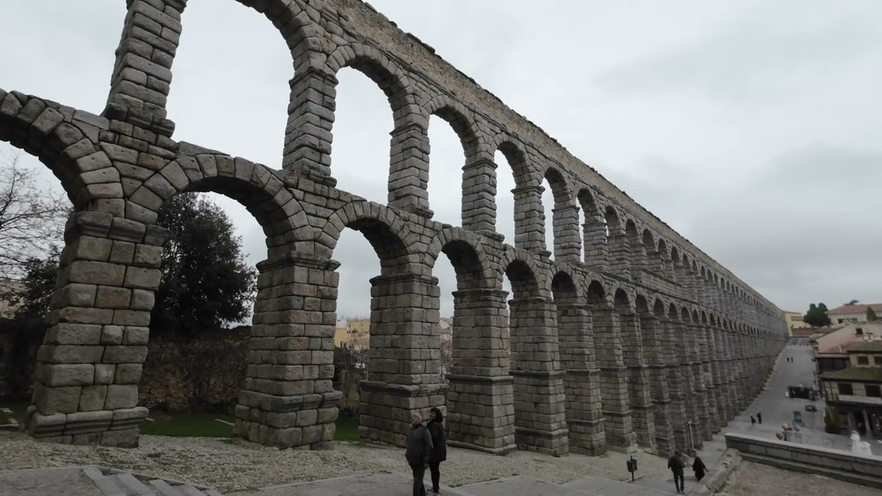 POV Walking Tour of Acueducto de Segovia | Segovia Aqueduct, Spain