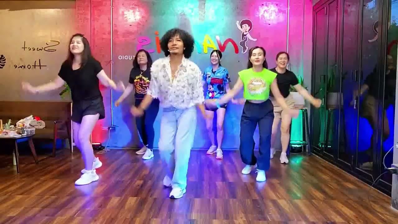 ชมรมผู้สุงอายุตำบลชัยบุรี#1เที่ยวสอนเต้นเพลงชมทุ่ง