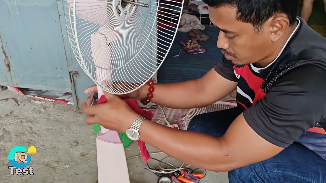 Many people overlook the repair of old fans used every day.