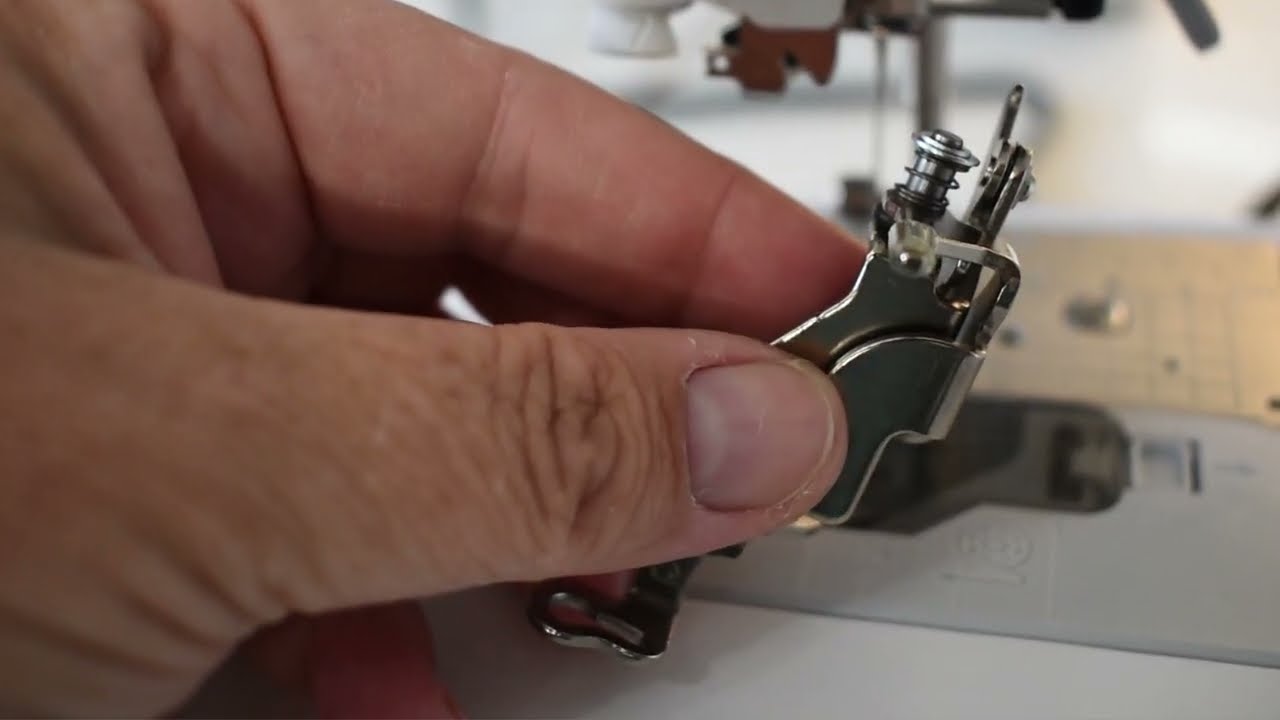 Brother SE630 - Switching from Sewing to Embroidery Mode