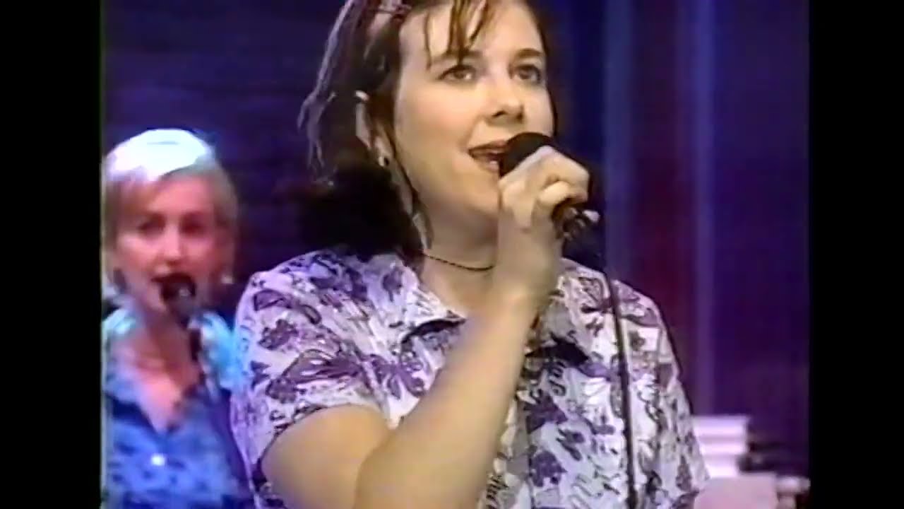 Luscious Jackson - Rosie O'Donnell Show June 6 1997 * Fever In Fever Out * Naked Eye