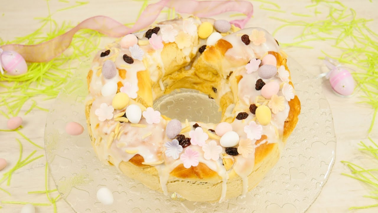 Osterkranz mit Marzipan & Rosinen | Oster- Gugelhupf