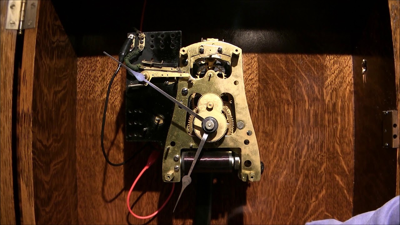 ITR Spring Driven Master Clock - Self Wind Introduction & Simple Service, an ITM Clock video