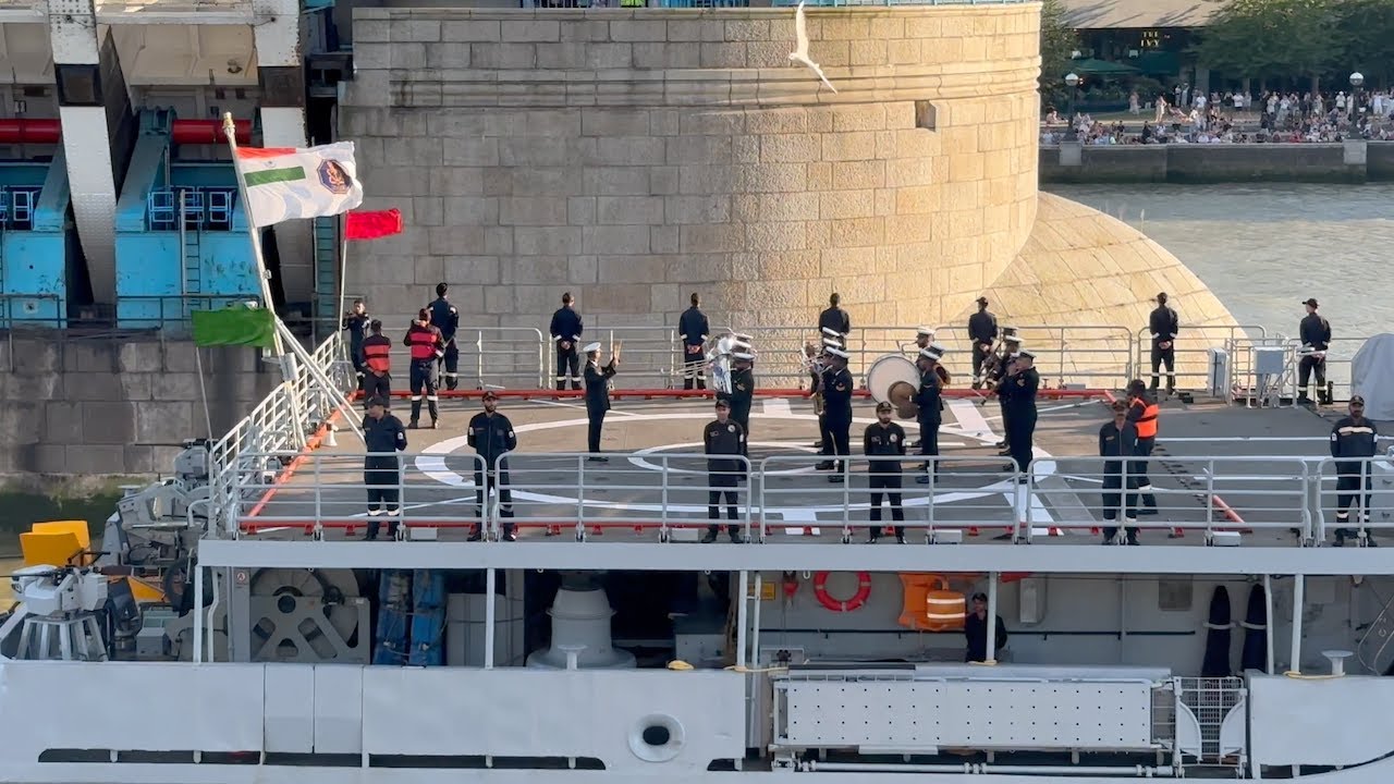 *NEW* Something not so different: Indian Naval Band and Indian Naval Ship Tabar.