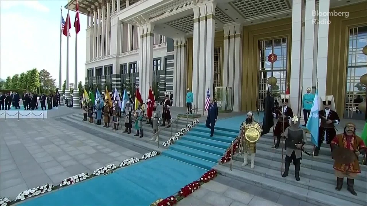 Trump Arrives in Ankara for NATO Summit