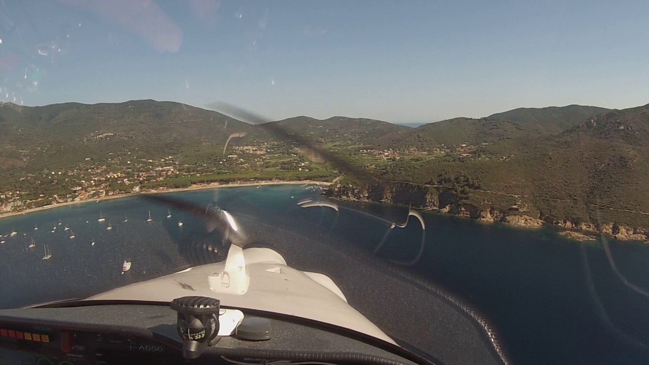 ATTERRAGGIO A MARINA DI CAMPO - ELBA PER PISTA 34 - 4.7.2017