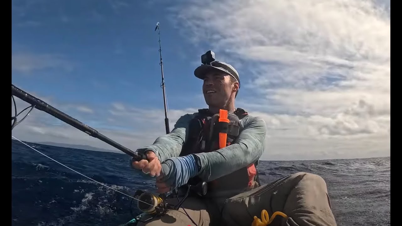 Fiji Kayak Fishing - 3 Miles Offshore - Big Fish and Lots of Species (Ep 1)