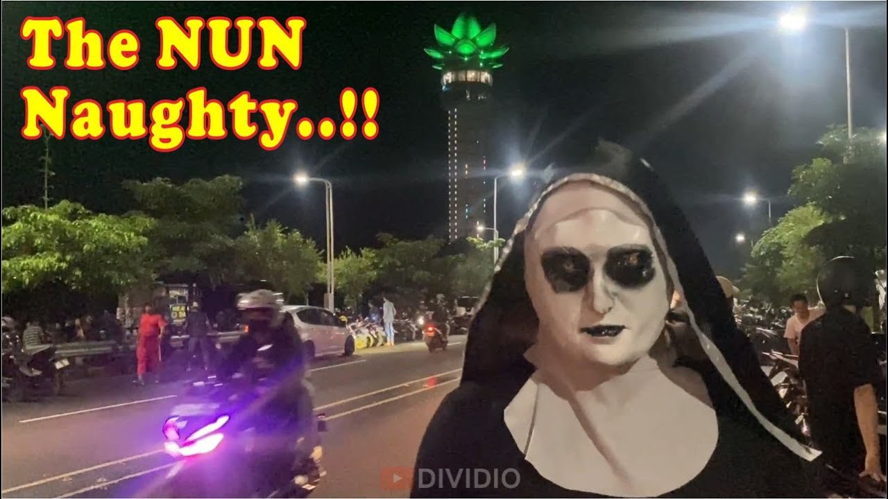 Gara-gara ini semua ketakutan dan teriak histeris..!! The NUN Prank Funny