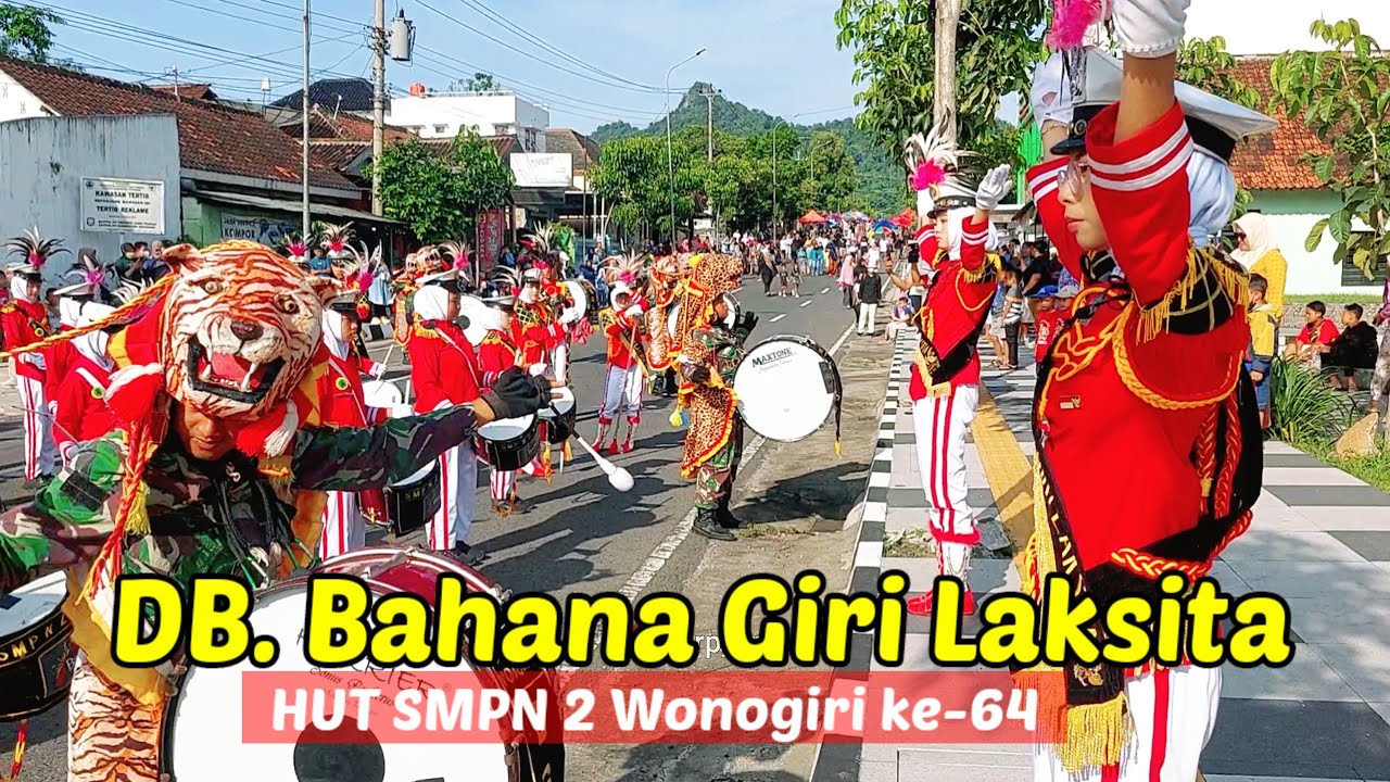 Display DB. Bahana Giri Laksita di HUT SMPN 2 Wonogiri ke-64 di jalan CFD