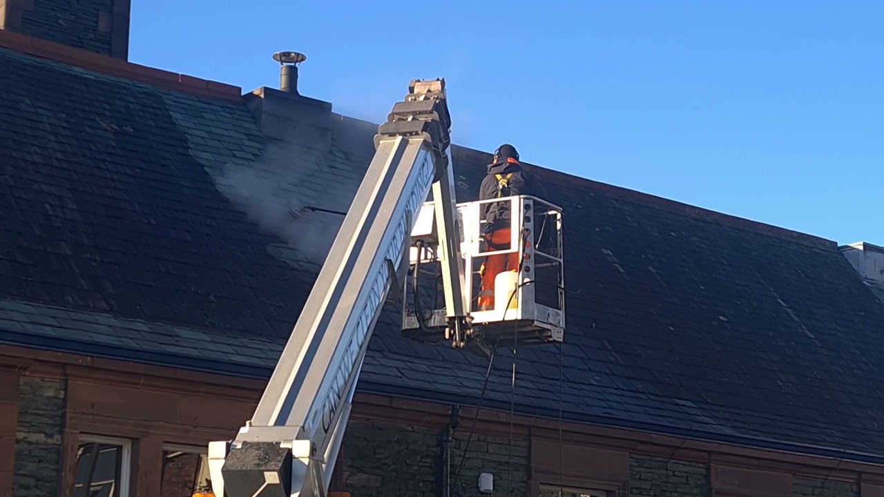 How a Slate Roof is Cleaned in United Kingdom