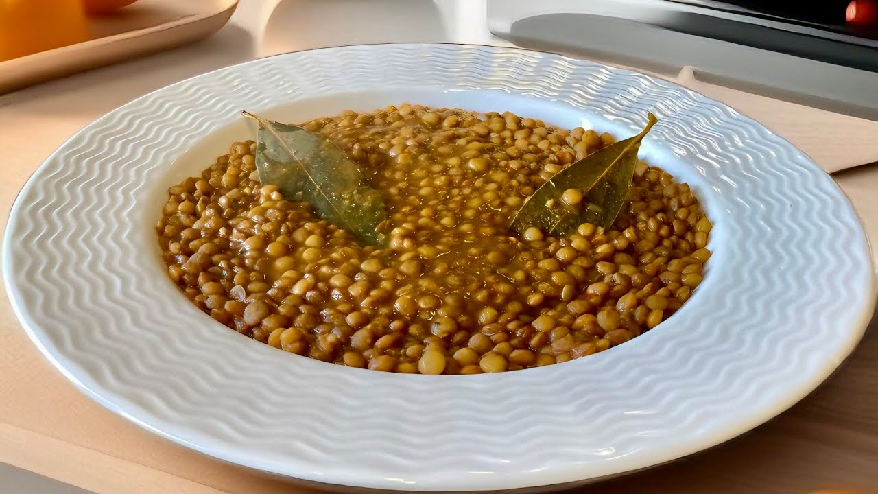 Суп-пюре из чечевицы — самый простой и вкусный домашний рецепт! 🍲