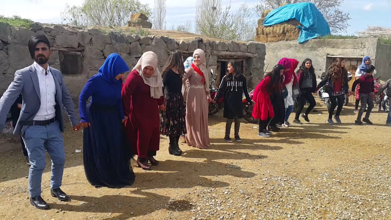 Yeni mahalle köyü gençlik soww