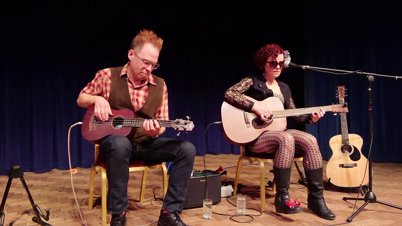 Erin Harpe Country Blues Duo - Women be Wise (LIVE)